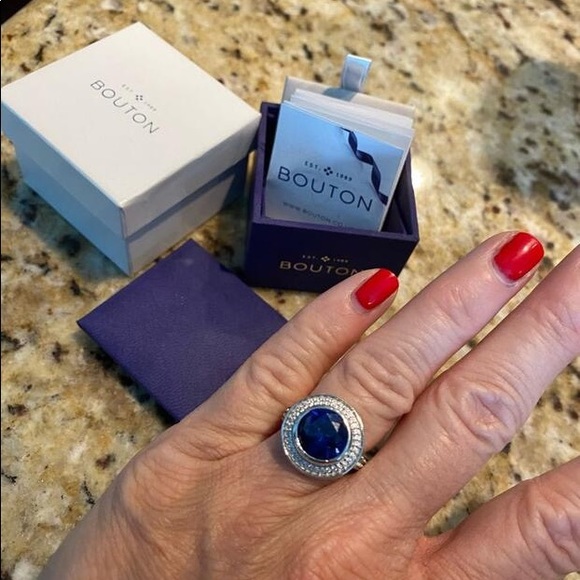 Sz 6 Bouton ring - Picture 2 of 4